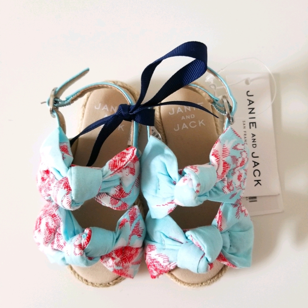 Infant sandals